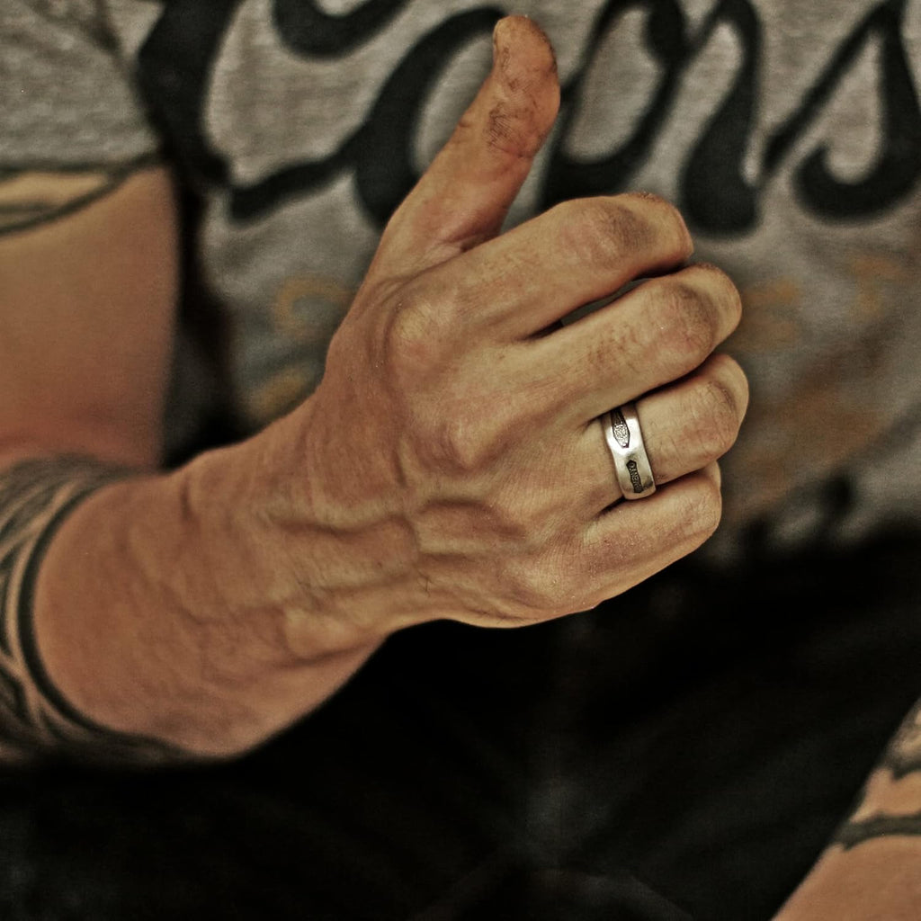 MEMENTO MORI Ring