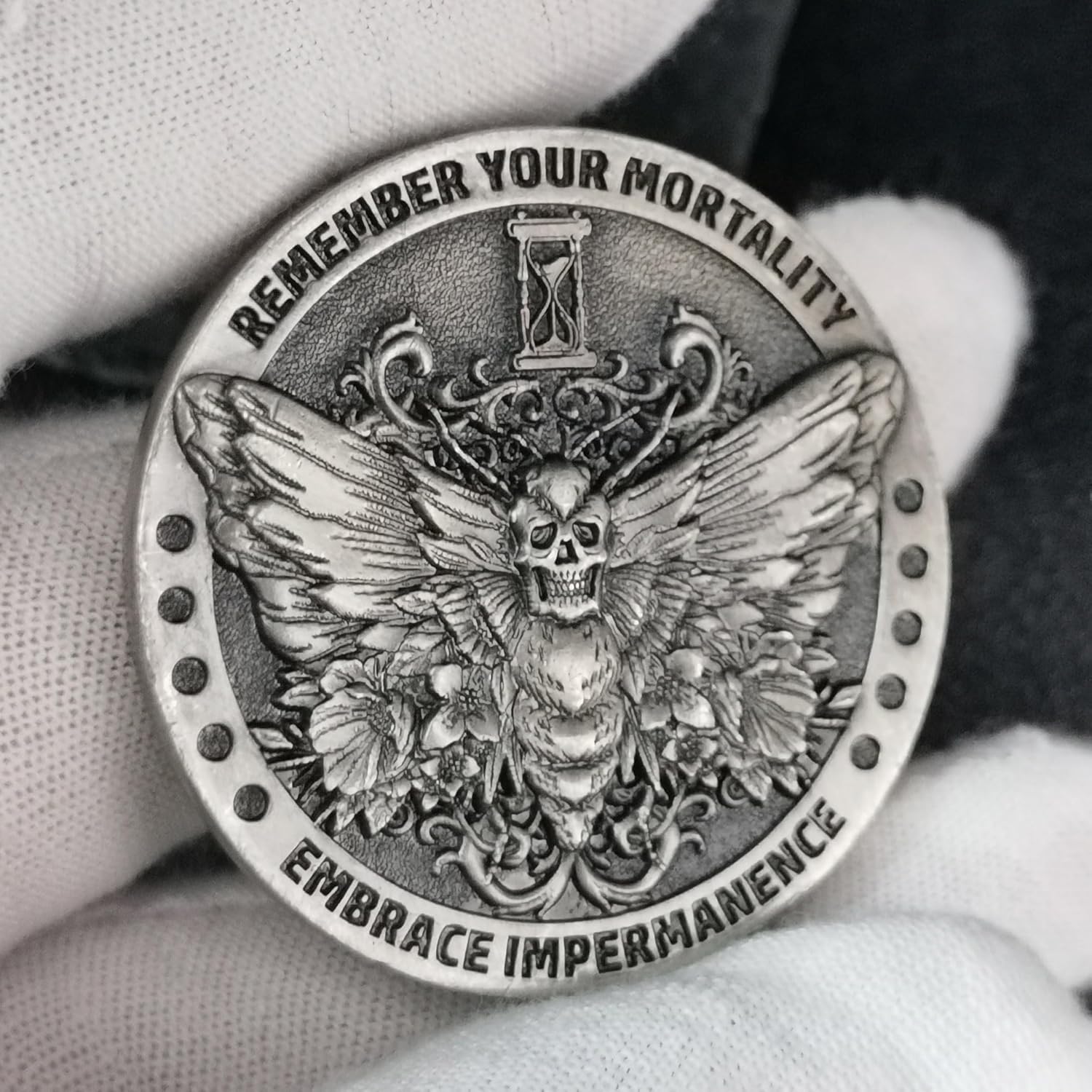 Memento Mori EDC Challenge Coin - Embrace Life's Impermanence and Seize The Day Stoic Coins