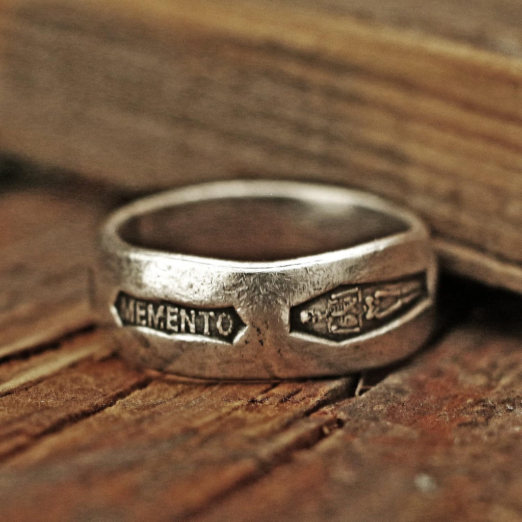 MEMENTO MORI Ring